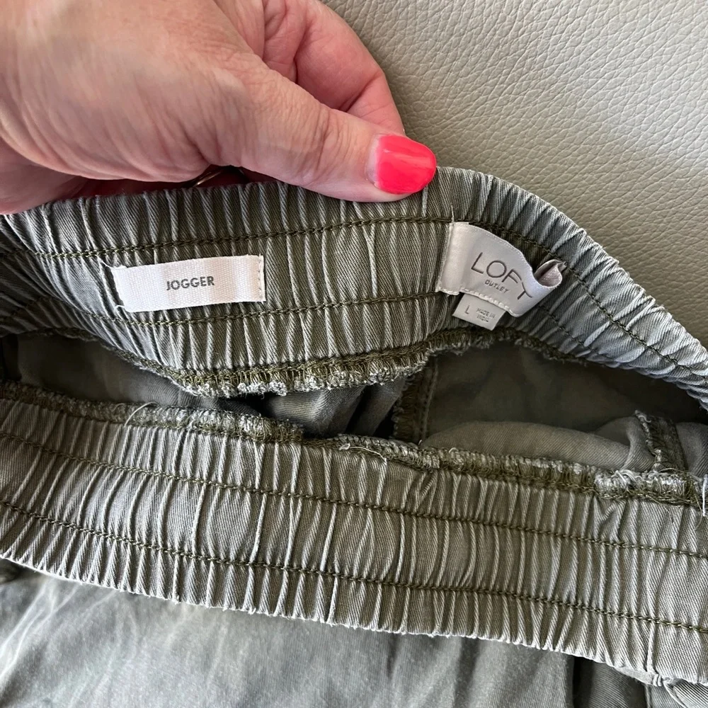 LOFT Women's Olive Joggers - Picture 3 of 5